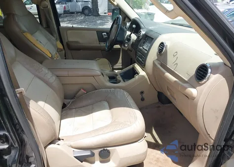 2004 Ford Expedition Eddie Bauer z USA, uszkodzony, nr VIN 1FMRU17W64LB68107